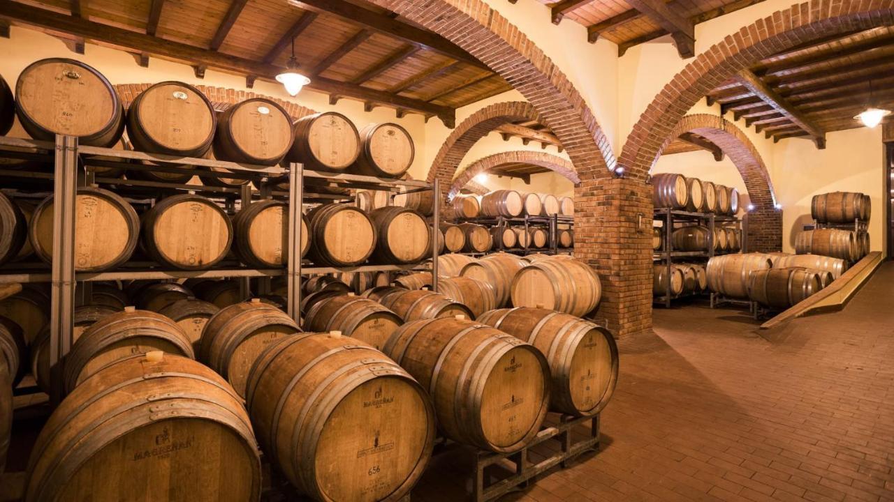 Relais Abbazia Santa Anastasia Resort & Winery كاستلبونو المظهر الخارجي الصورة