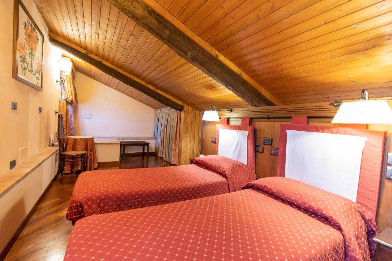 Relais Abbazia Santa Anastasia Resort & Winery كاستلبونو المظهر الخارجي الصورة