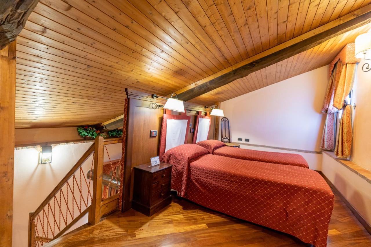 Relais Abbazia Santa Anastasia Resort & Winery كاستلبونو المظهر الخارجي الصورة