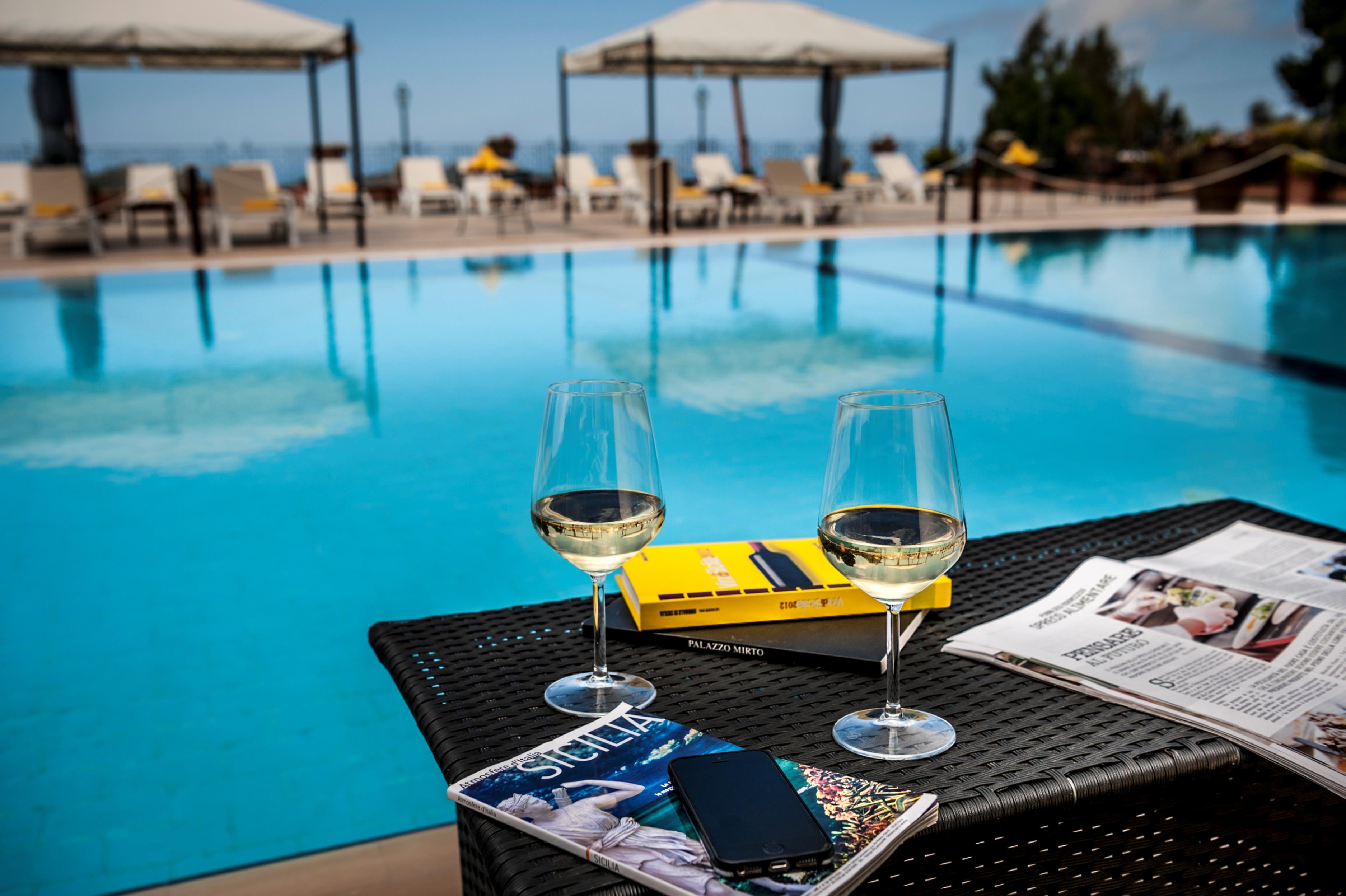 Relais Abbazia Santa Anastasia Resort & Winery كاستلبونو المظهر الخارجي الصورة